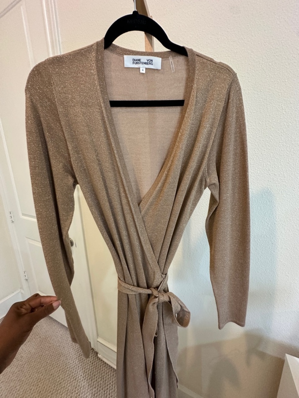 Diane von Furstenberg Gold Metallic Wrap Maxi Dress Shimmer Evening Like New Med